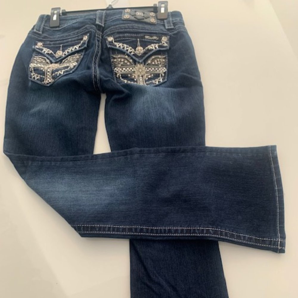 MissMe Jeans Size 27 Signature Boot 32 inseam